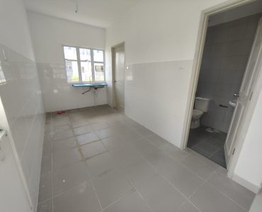 048a7f57-a032-4e27-95b6-9c1b9b72ac20