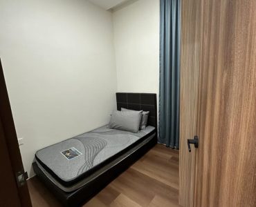 e3dbb26c-ae9f-4771-8c79-53edb5cd94f1