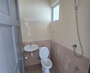 12f1c79c-6842-4cce-a463-280be5043842