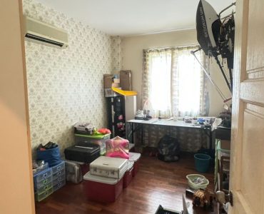 3f02e9ef-da81-4e24-8599-c4dfa4d78322