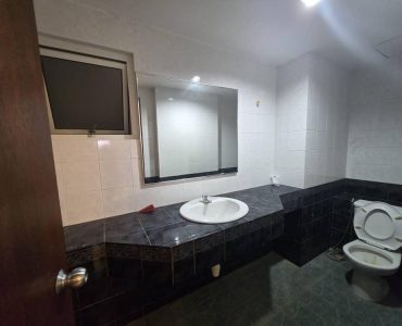 c6fd044b-e8ce-40ee-800f-c4656ab92514