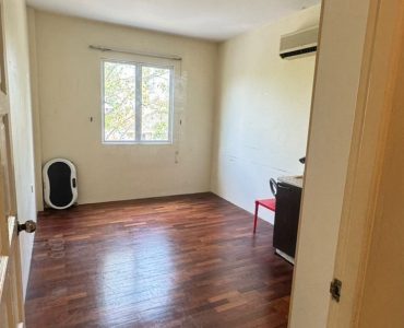 d42c2578-afee-43fb-987a-a6135b91ce6f