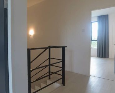 37fc90c9-bc8c-4683-8f05-f7de1567bf40